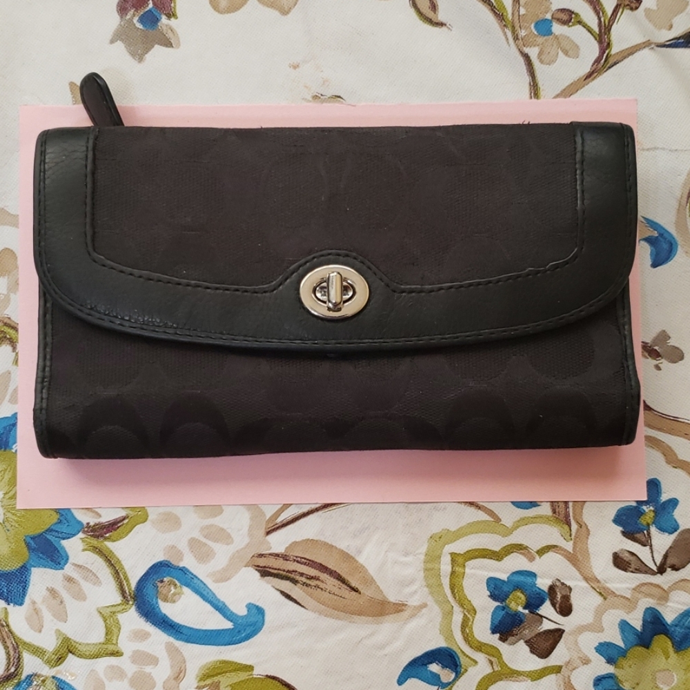 Coach wallet